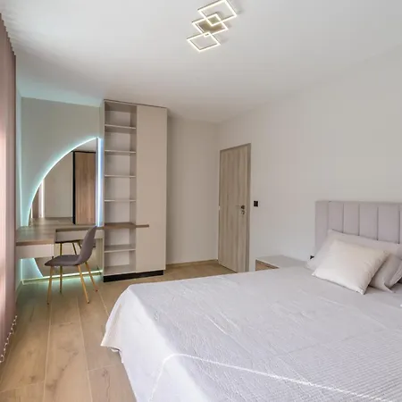 아파트 2br Luxury & Mountain View & Free Garage & Panorama Balcony