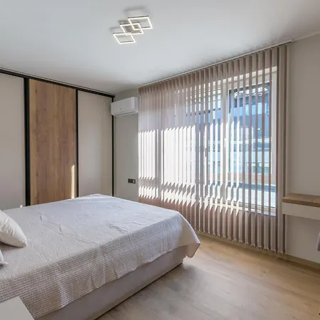 2br Luxury & Mountain View & Free Garage & Panorama Balcony *