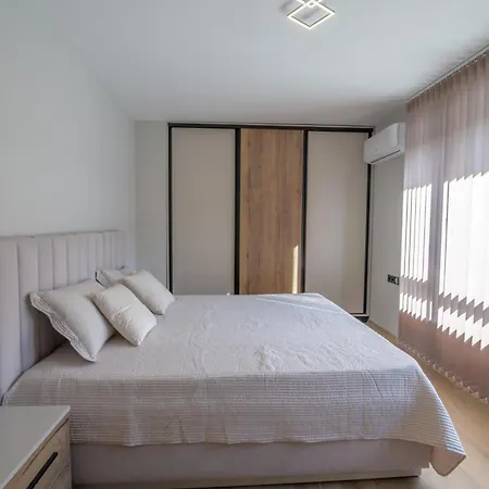 2br Luxury & Mountain View & Free Garage & Panorama Balcony Апартамент *
